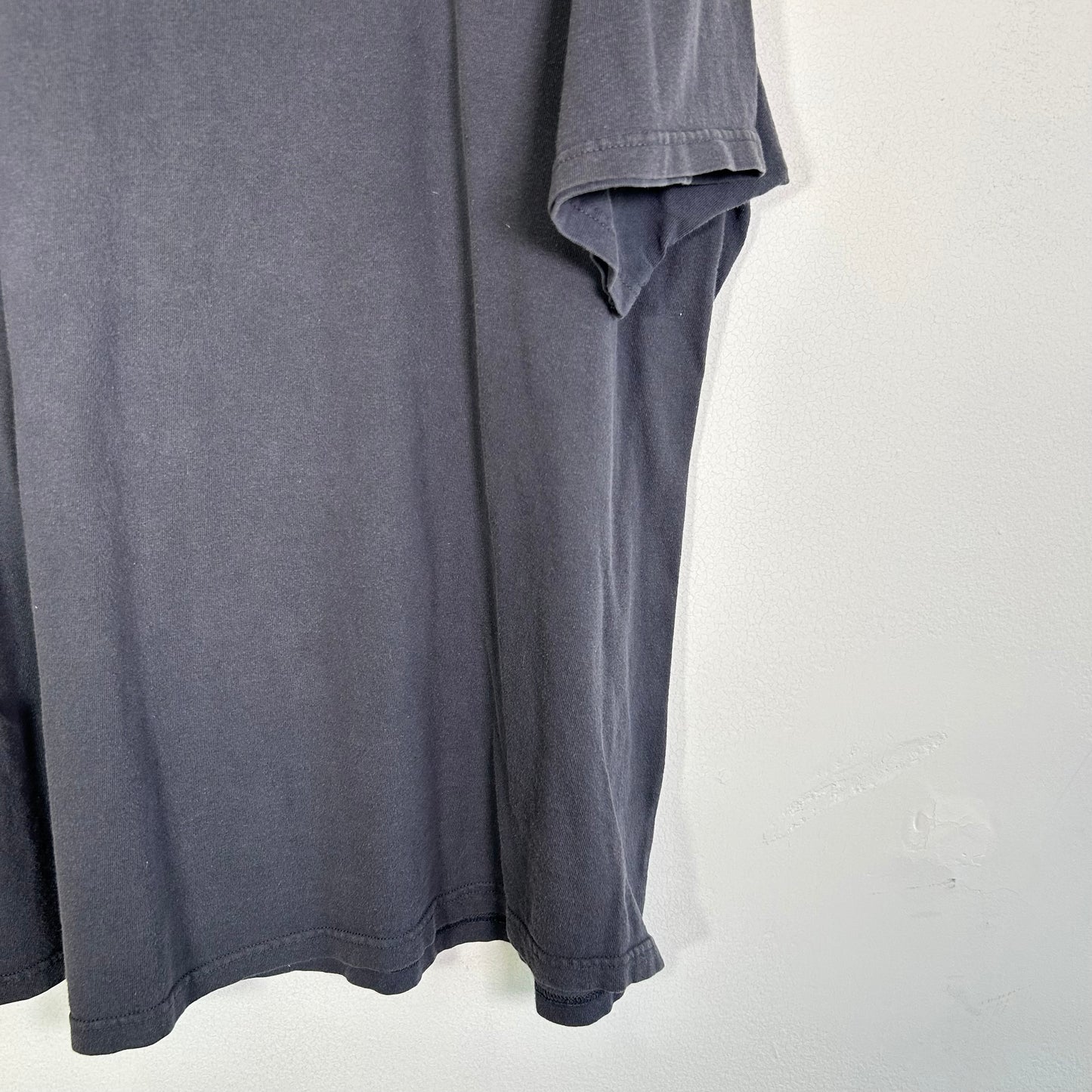Fruit of the Loom Alcatraz graphic tee Tops