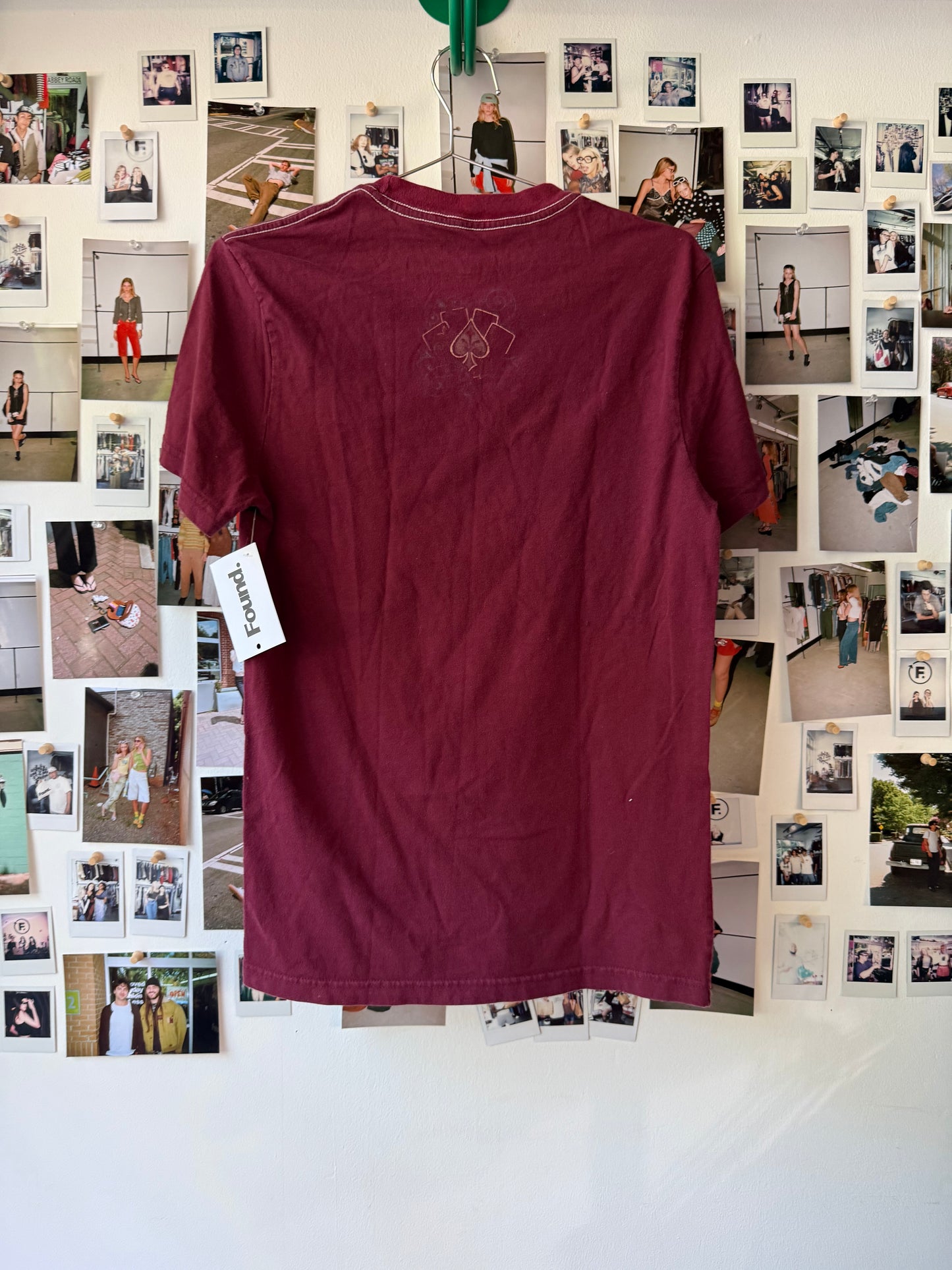graphic tee Tops
