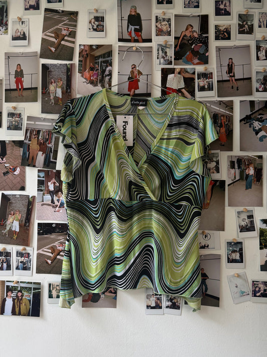 cute girl pattern ss top Tops