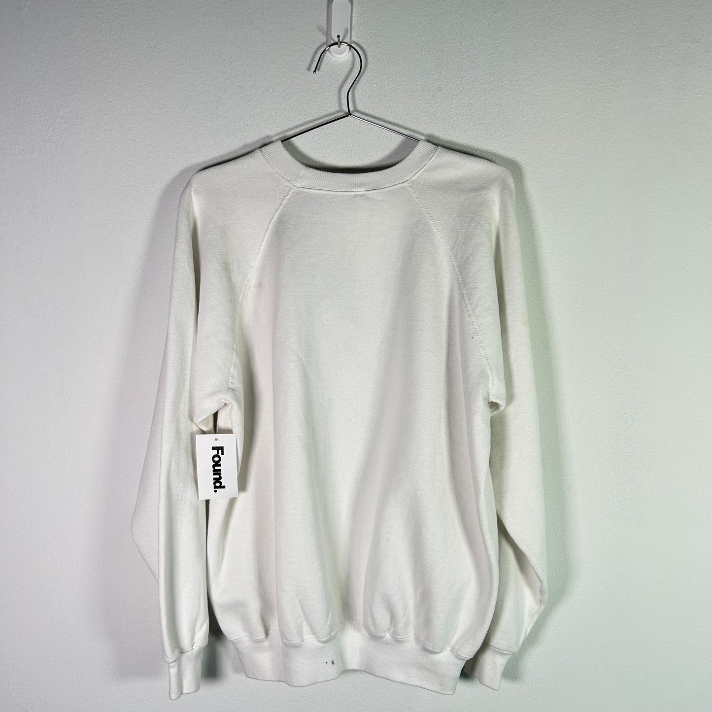 hanes  graphic crewneck  Tops