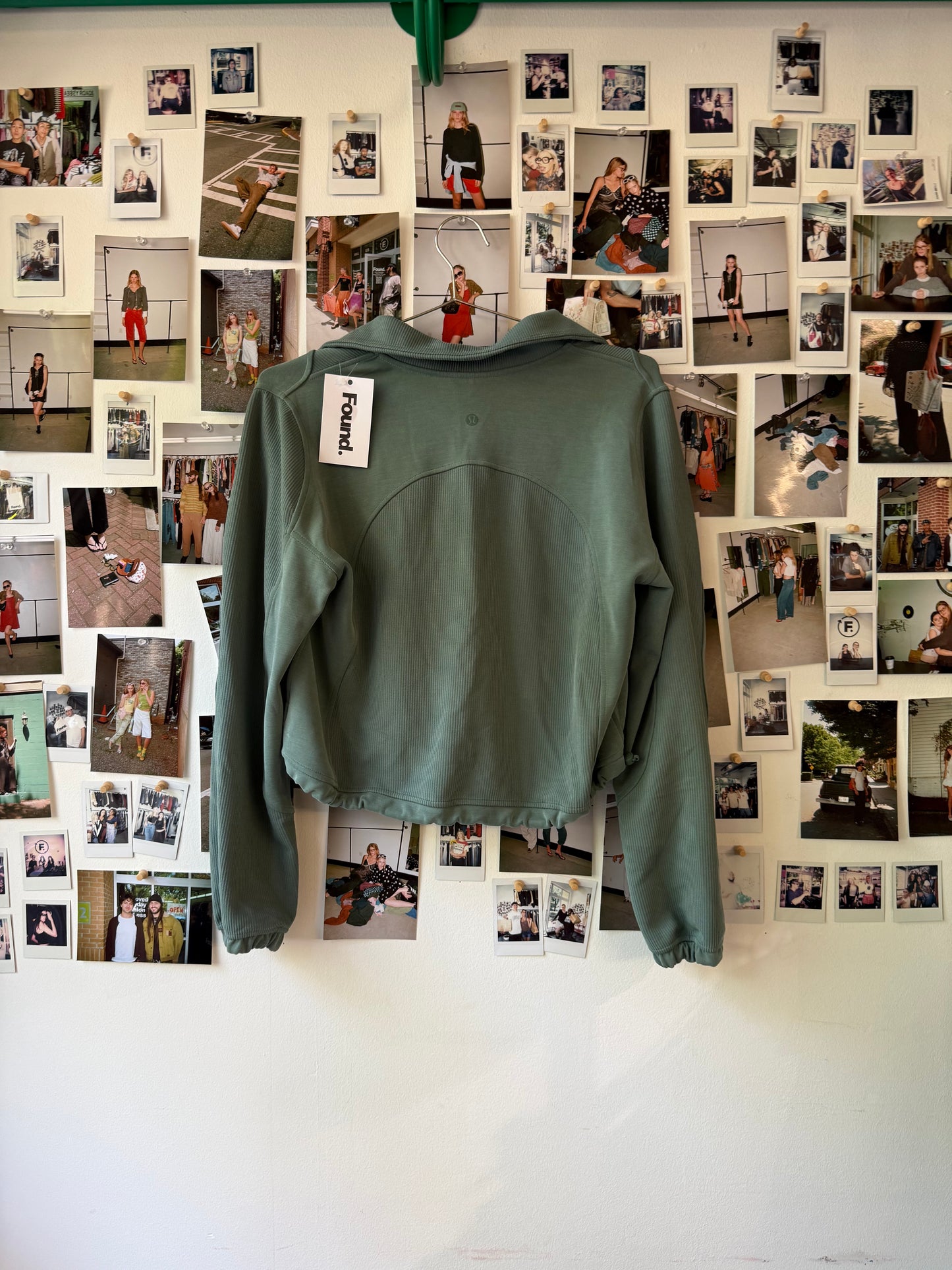 Lululemon  Q-Zip crop jacket  Outerwear