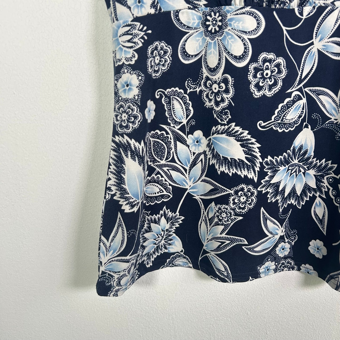 van heusen floral ss top Tops