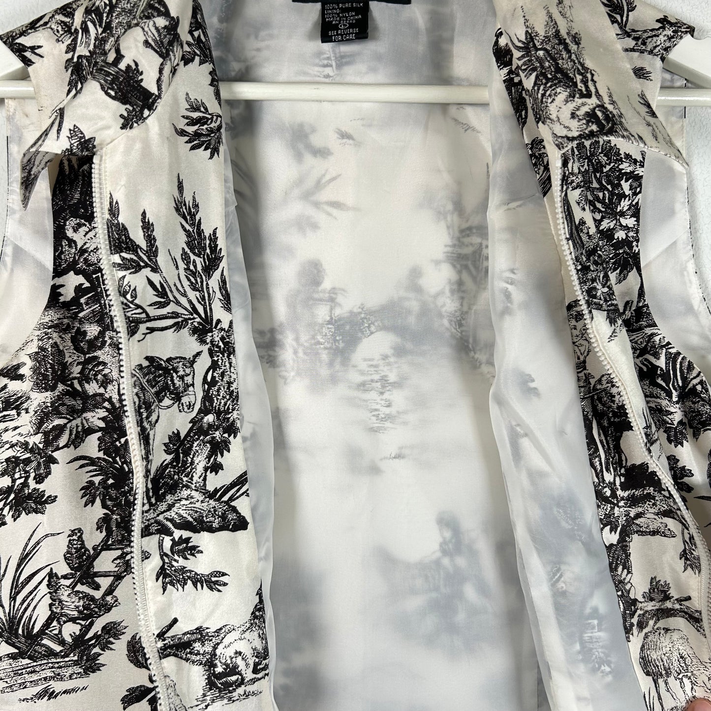silk land patterned vest  Tops