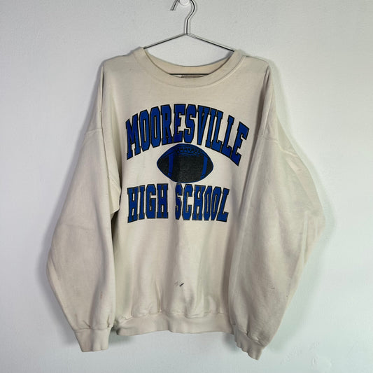 Hanes vtg Mooresville hs crew Tops