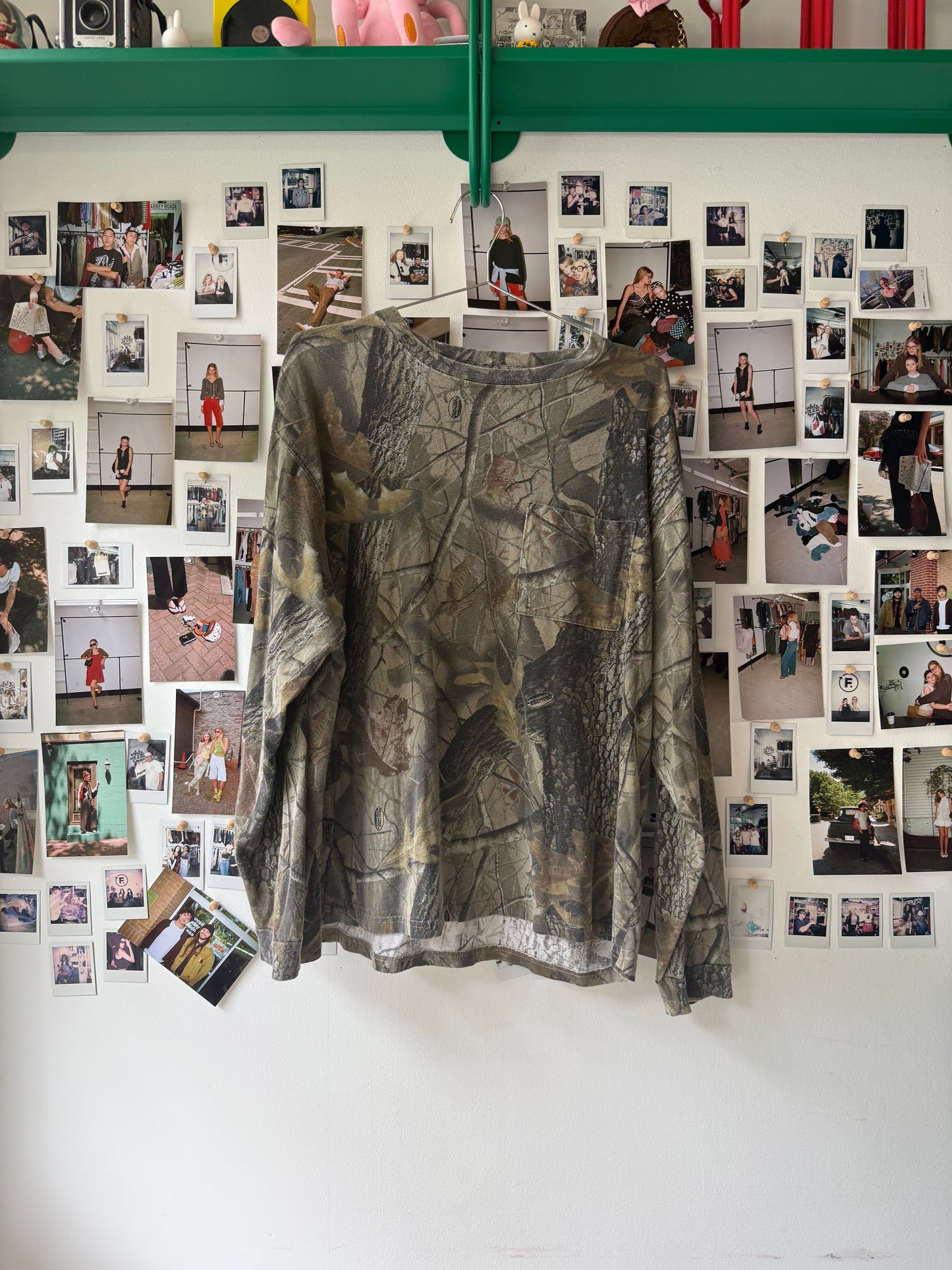 outfitters  camo longsleeve  Tops