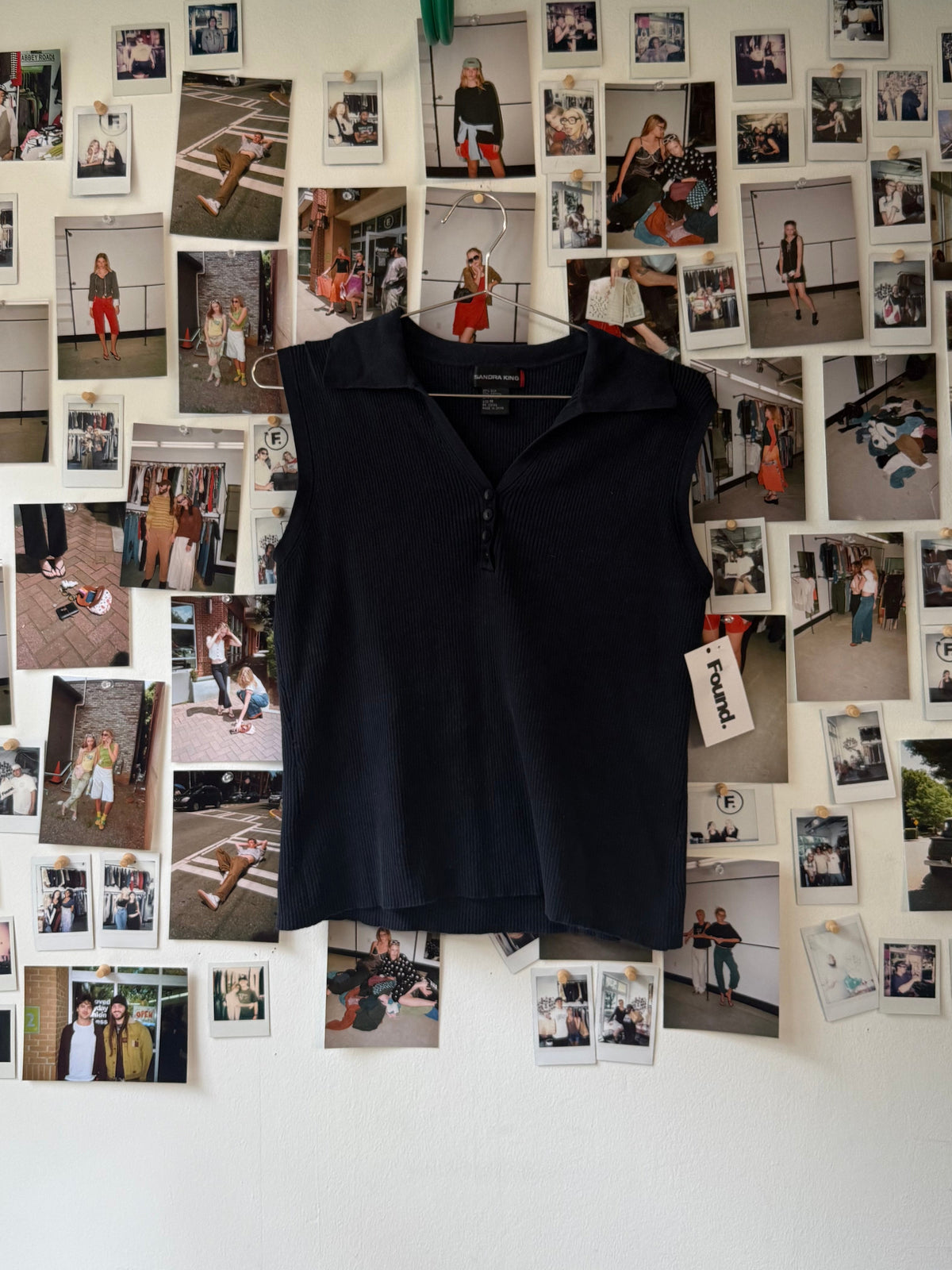 sandra king tank Tops