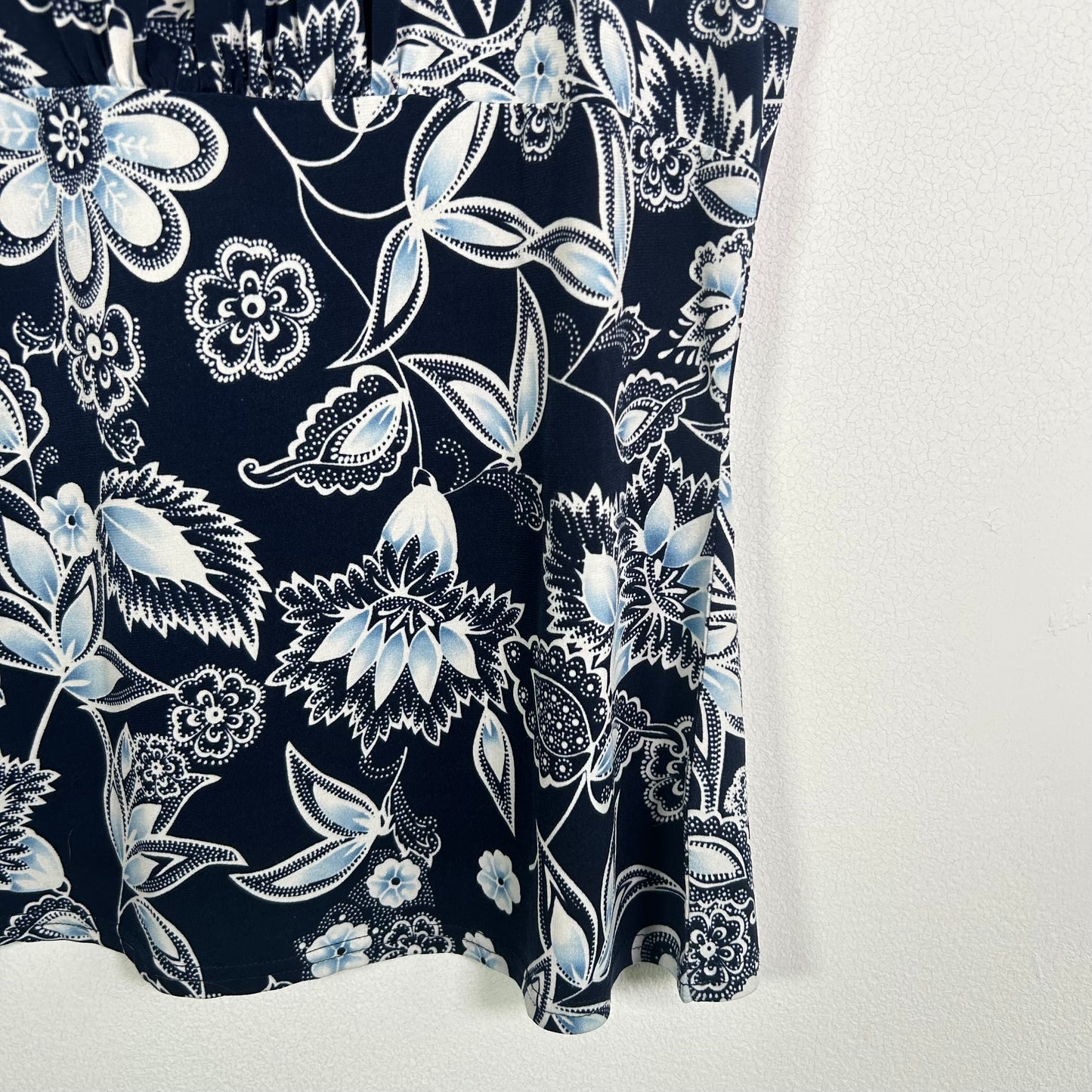 van heusen floral ss top Tops