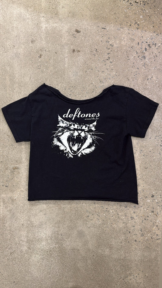 Deftones Cropped Tee Tops