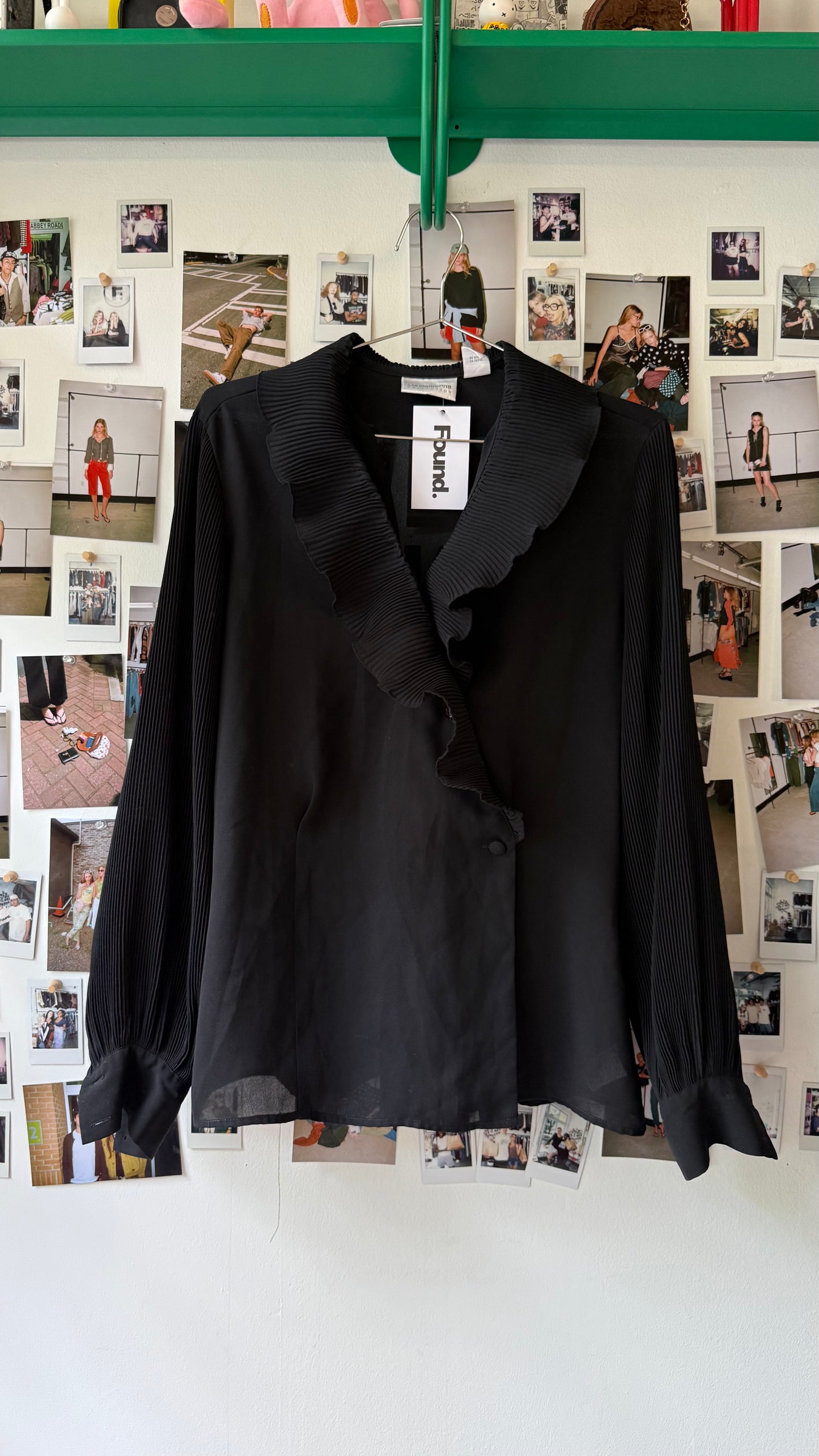 Liz Clairborne LS Pleated Tops