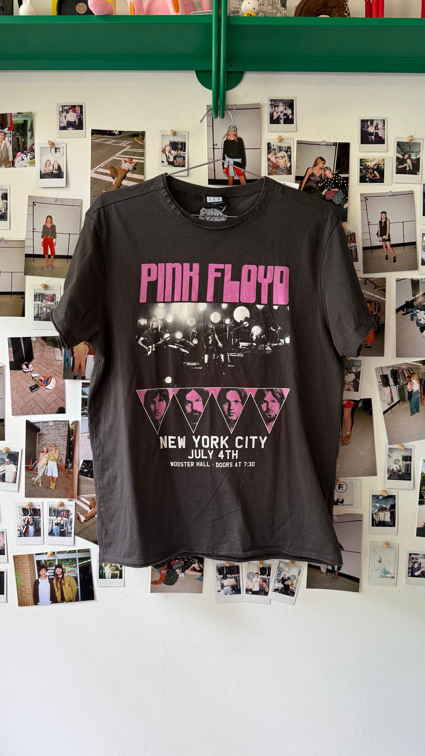 Amplified Pink Floyd Tour Tee Tops