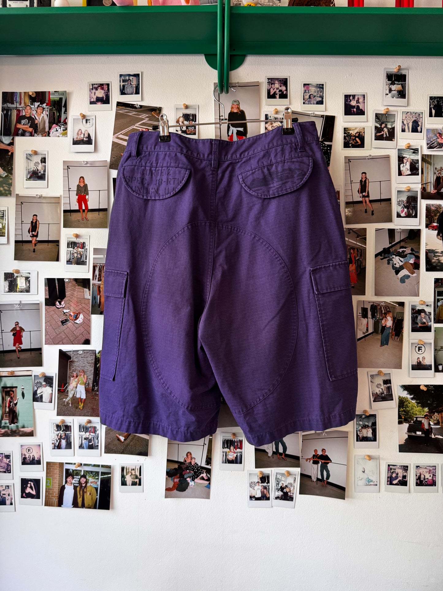 Corteiz  shorts  Bottoms