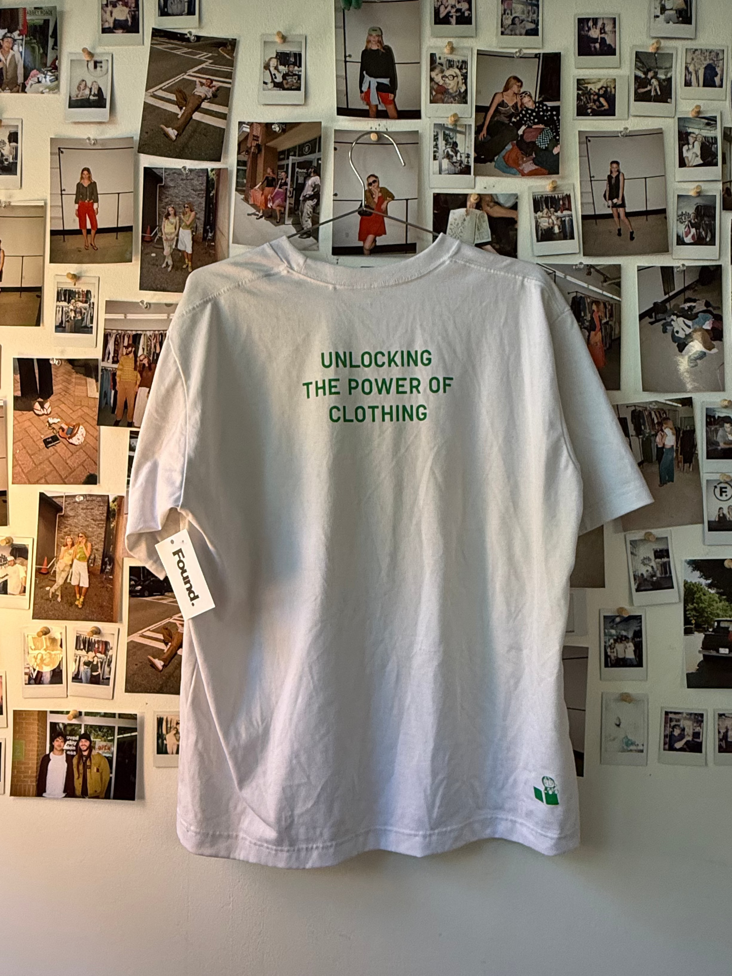Uniqlo Doremon Graphic Tee Tops